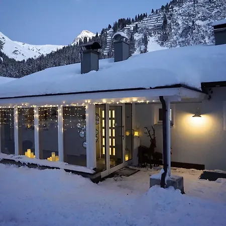 Schneekristall Lech am Arlberg
