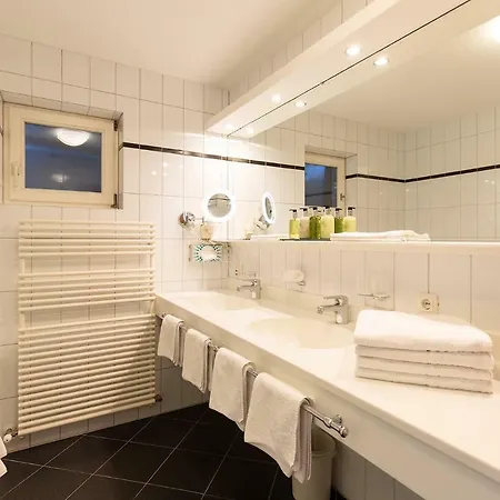 Schneekristall * Lech am Arlberg