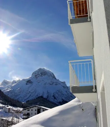 Schneekristall * Lech am Arlberg